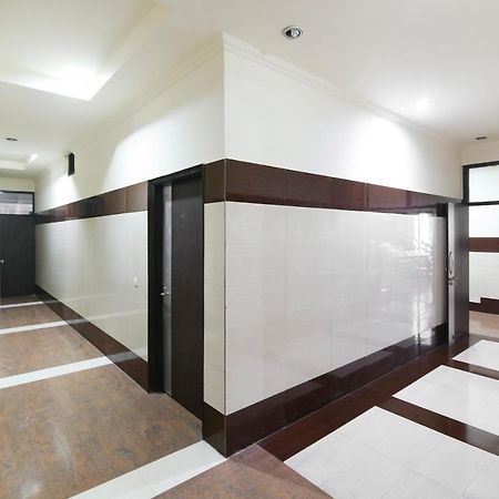 Capital O 68148 Hotel Shree Jee Palace Ghaziabad Eksteriør bilde