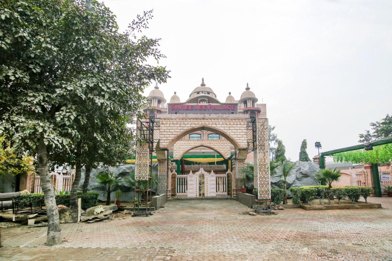 Capital O 68148 Hotel Shree Jee Palace Ghaziabad Eksteriør bilde